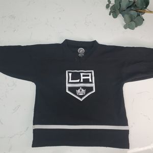 La Kings Doughty jersey